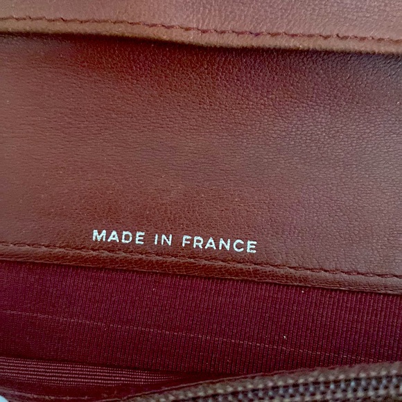 Chanel - Picture 5 of 9